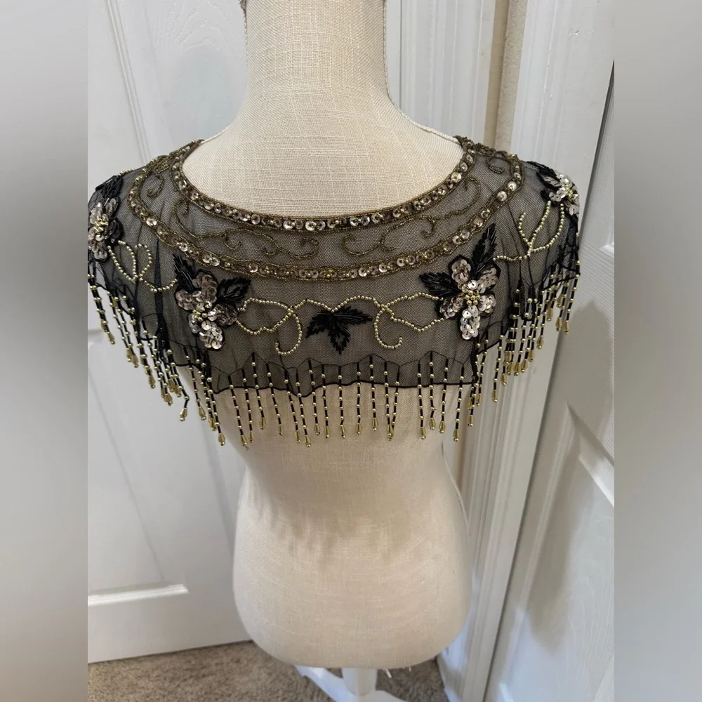 Vintage Beaded Mesh Capelet / Shawl Collar - Picture 6 of 15